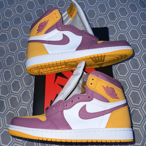 Air Jordan 1 Brotherhood - Picture 5 of 6